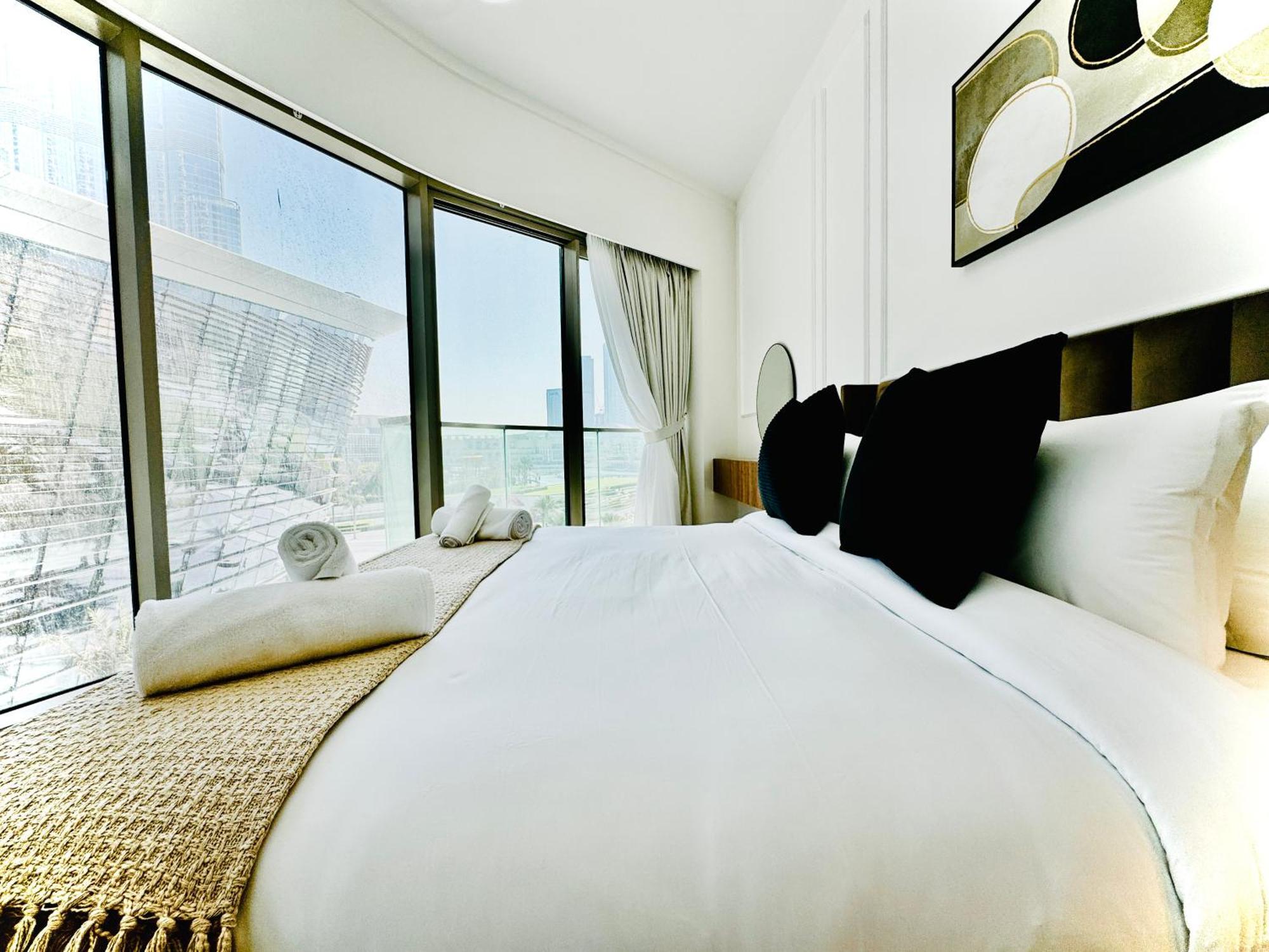 Apartment Venduras Homes -grande Tower, Downtown Dubai, Burj Khalifa & Fountain Views *