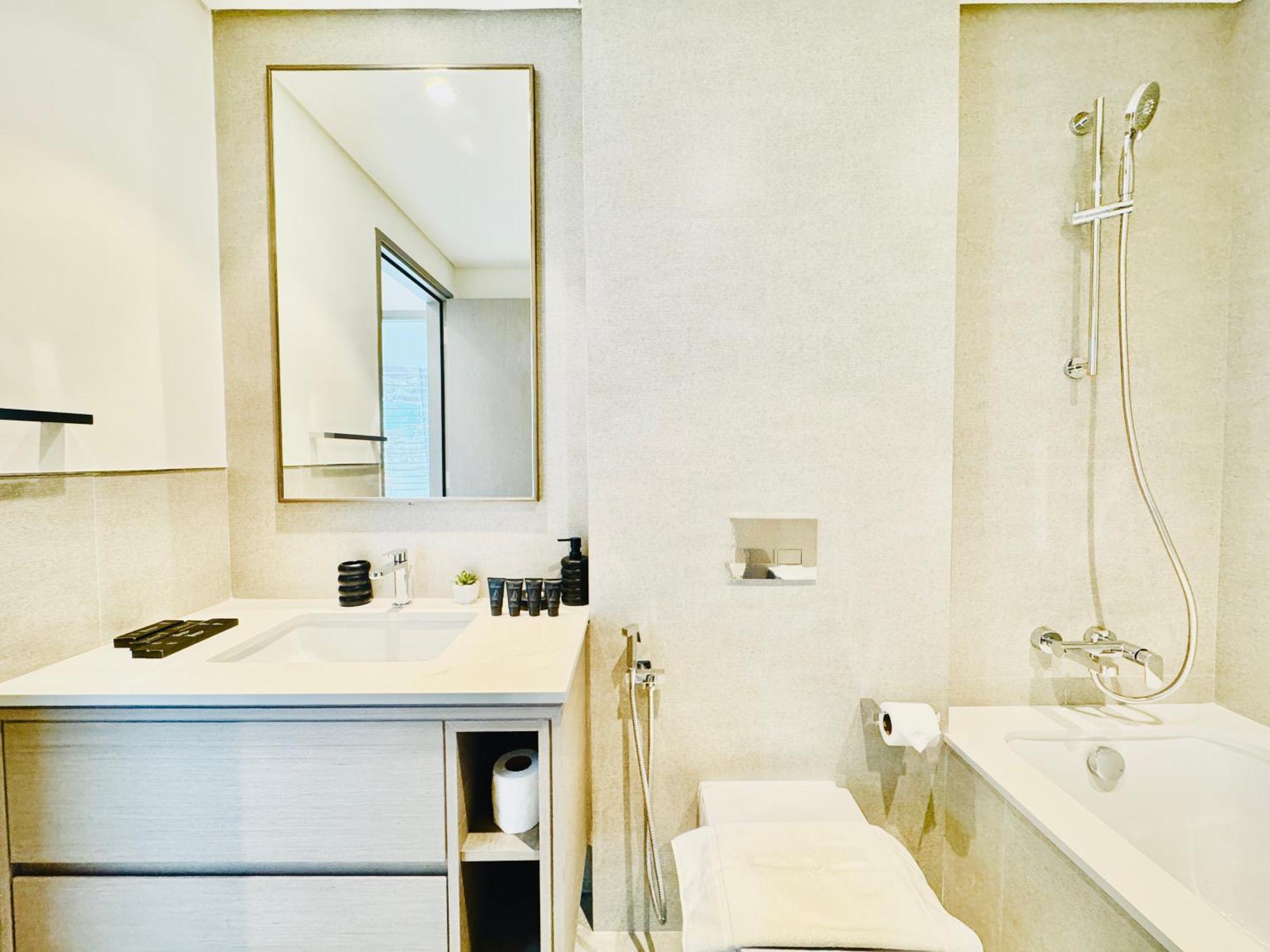 Apartment Venduras Homes -grande Tower, Downtown Dubai, Burj Khalifa & Fountain Views *